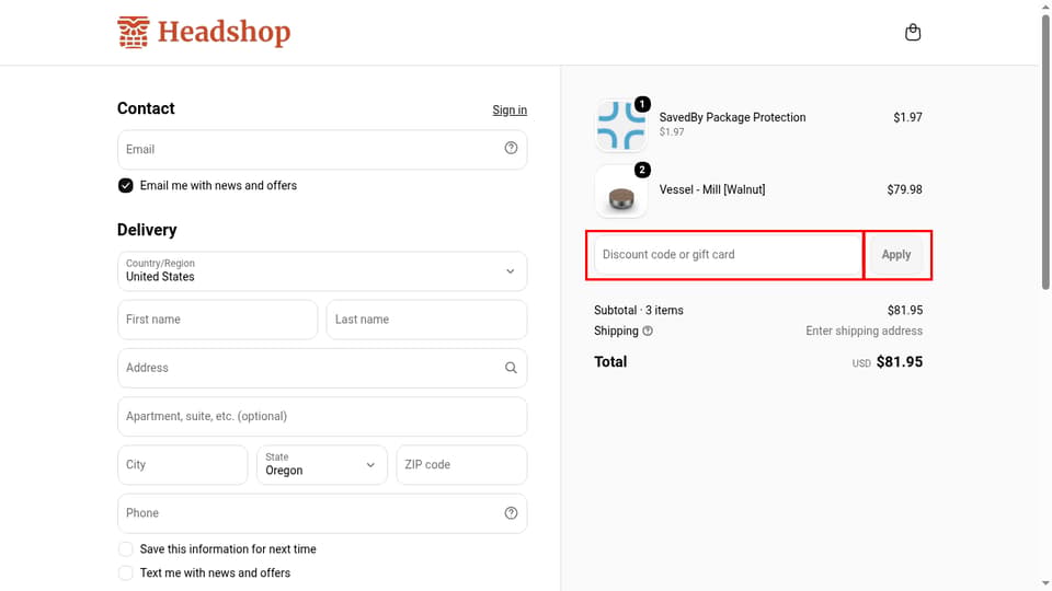 Headshop.com checkout page showing the Discount code or gift card field and Apply button
