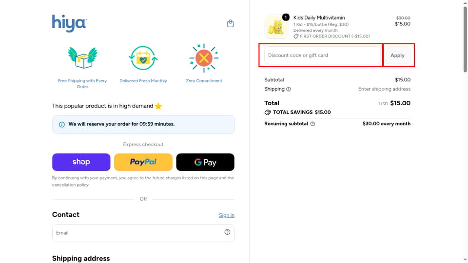 Hiya checkout page showing the Discount code or gift card field and Apply button