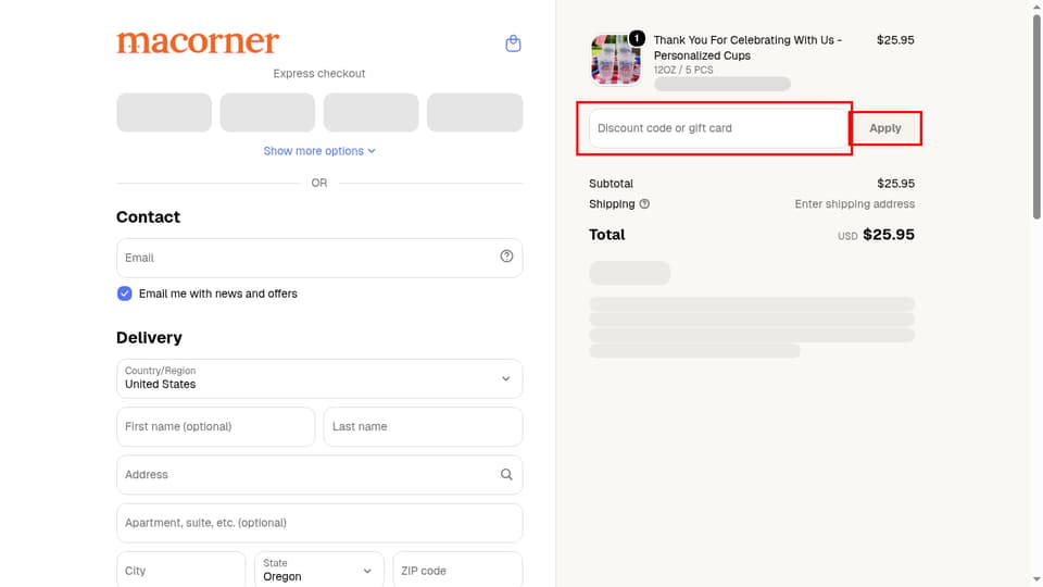 Macorner checkout page showing the Discount code or gift card field and Apply button