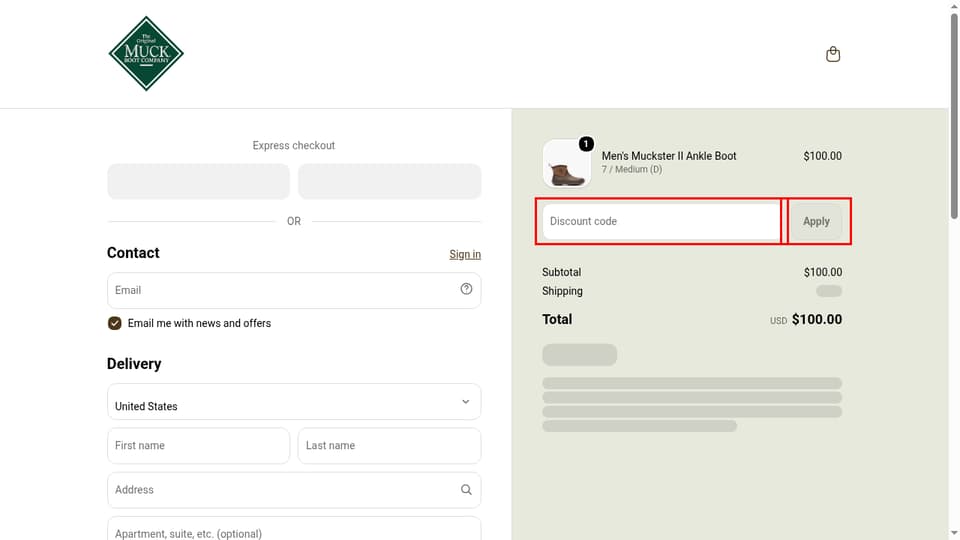 Muck Boot checkout page showing the Discount code field and Apply button