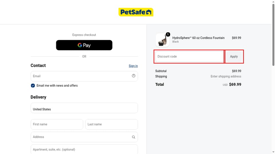 PetSafe checkout page showing the Discount code field and Apply button