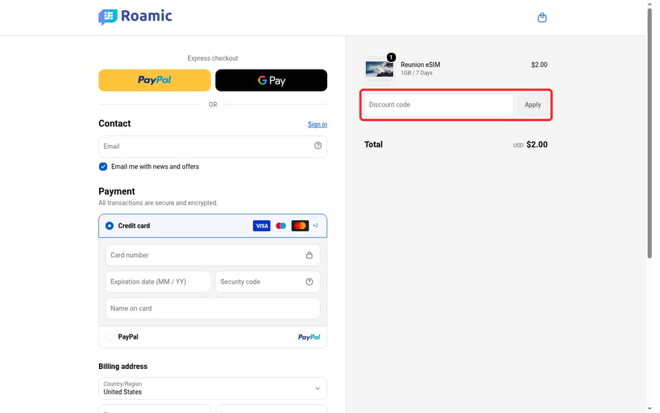 Roamic checkout page showing the Discount code field and Apply button