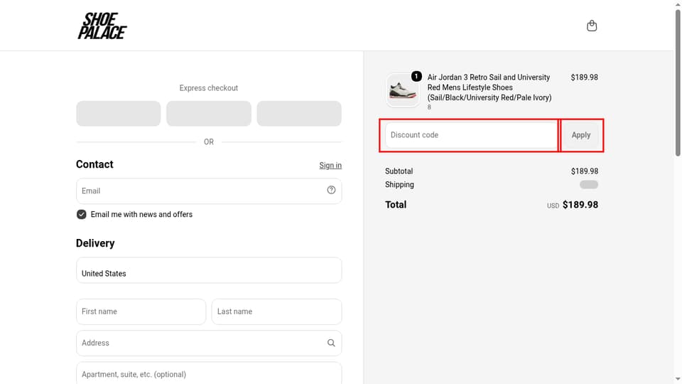 Shoe Palace checkout page showing the Discount code field and Apply button