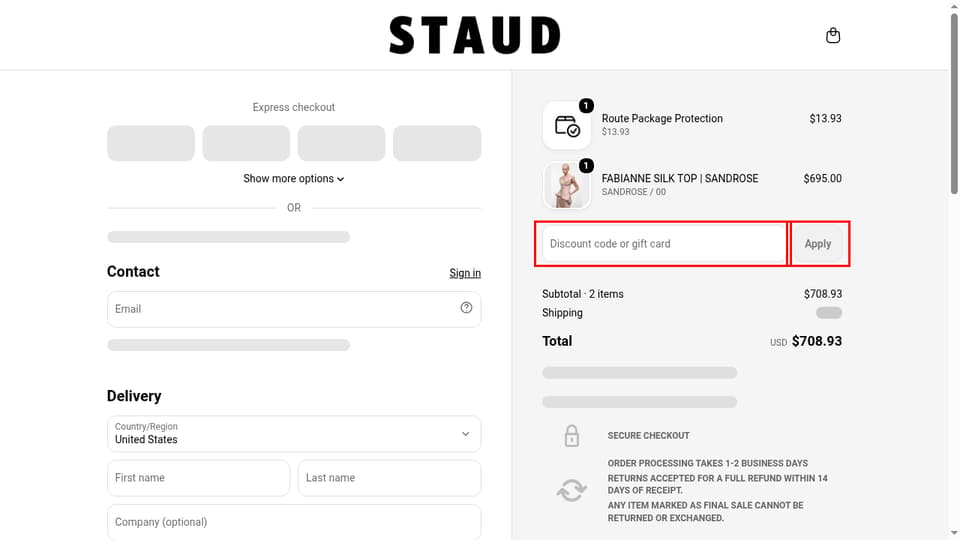 STAUD checkout page showing the Discount code or gift card field and Apply button