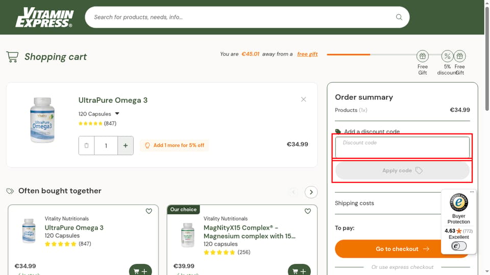 VitaminExpress checkout page showing the Discount code field and Apply code button