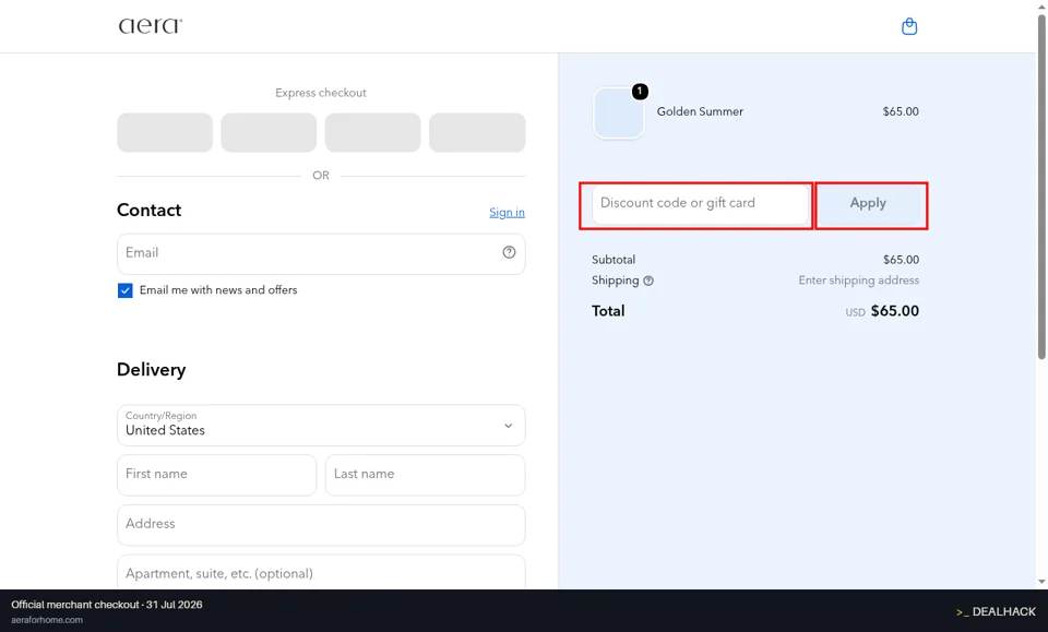 Aera checkout page showing the Discount code or gift card field and Apply button