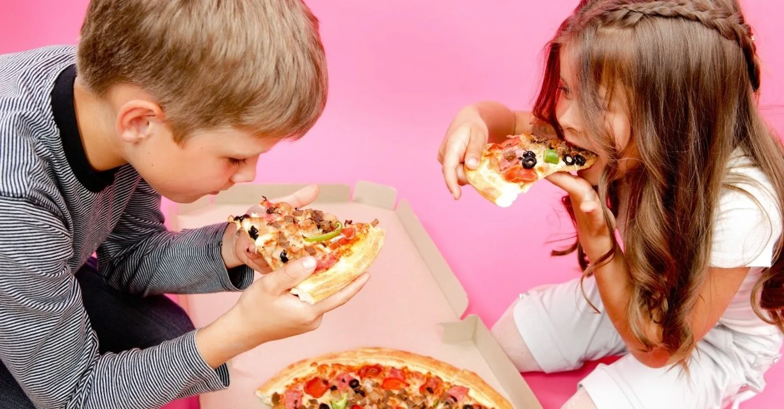 Kids Eat Free Guide: The Ultimate List of Restaurants